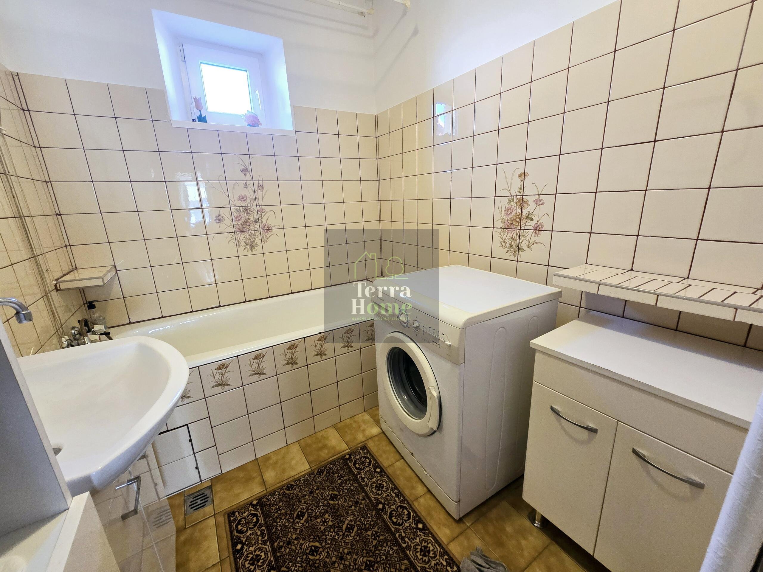 Dom Jednorodzinny z dużą działką 6900m2