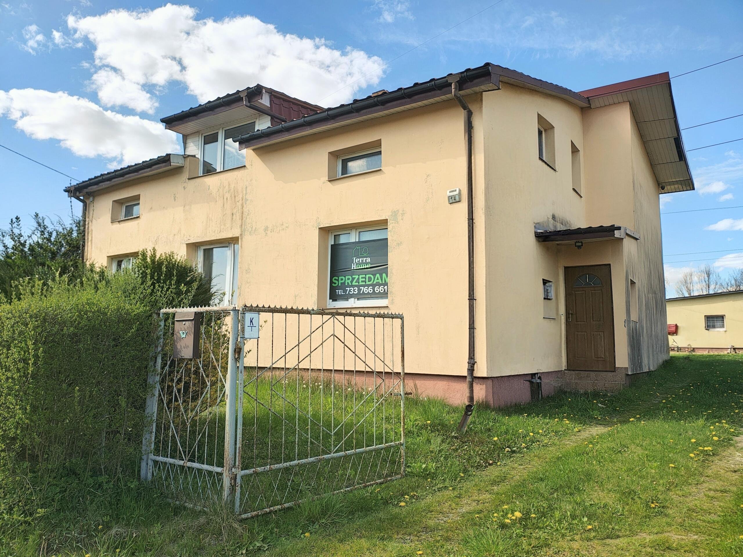 Dom jednorodzinny w Kielcach, Łazy