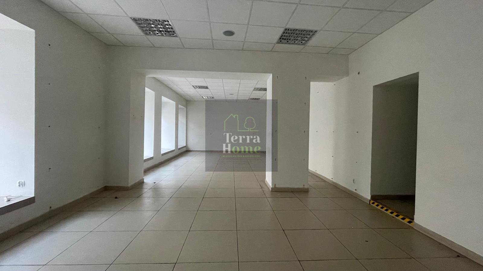 Lokal usługowy 110m2 ul Sienkiewicza