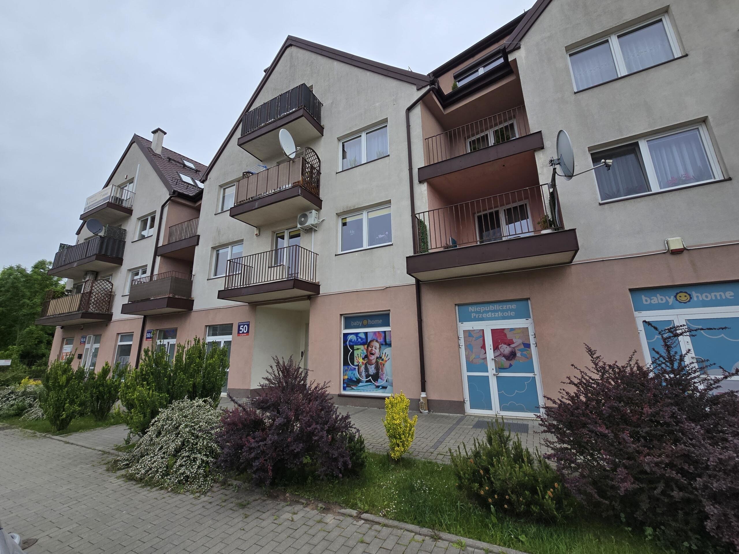 3 pokojowe mieszkanie ul.Zagnańska