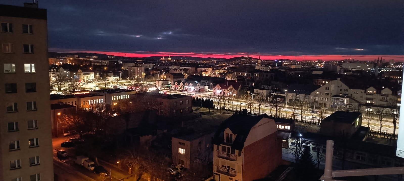 Na sprzedaz 3 pokojowe mieszkanie Ksm Kielce
