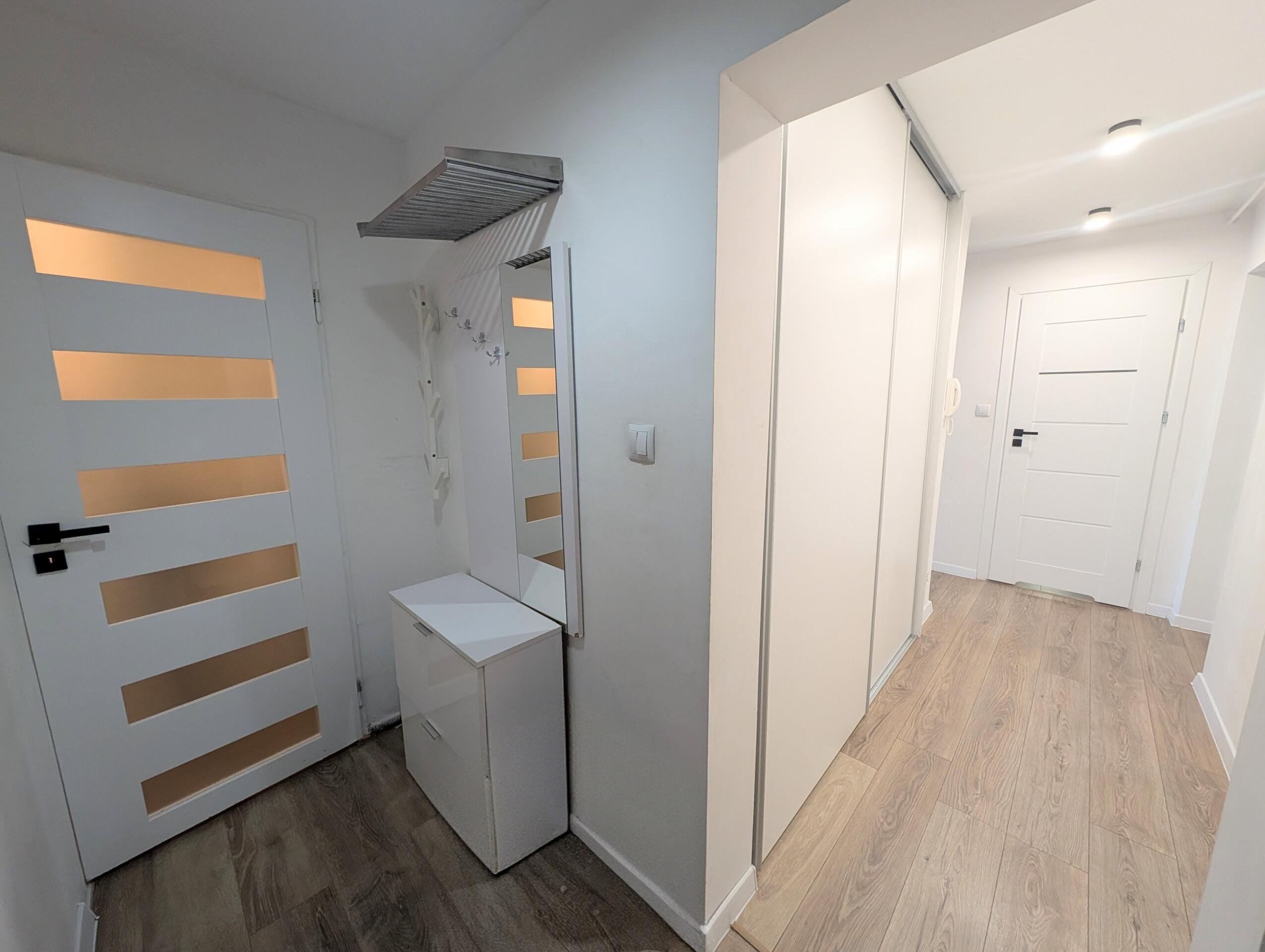 Na sprzedaż 2 pokoje do zamieszkania Kielce Grochowa 48,5m2 z balkonem