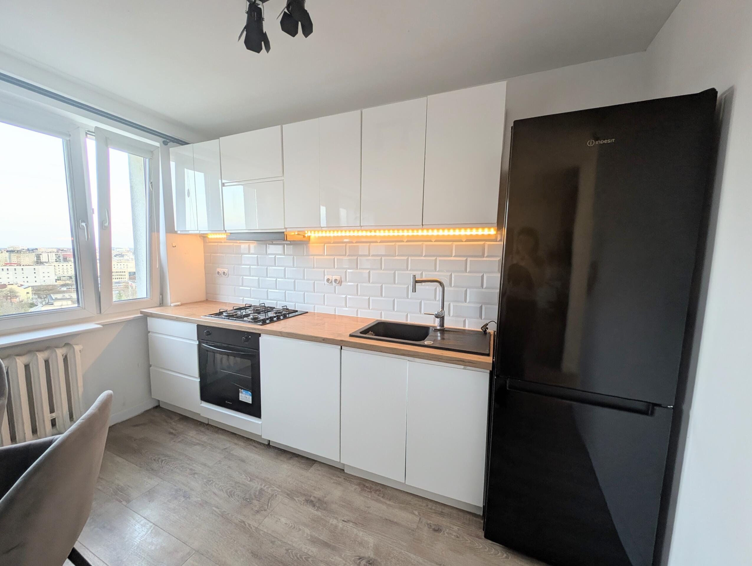 Na sprzedaż 2 pokoje do zamieszkania Kielce Grochowa 48,5m2 z balkonem