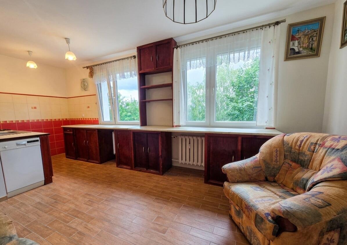 Komfortowe mieszkanie z loggią na sprzedaż – Kielce, os. Stok | 58 m²