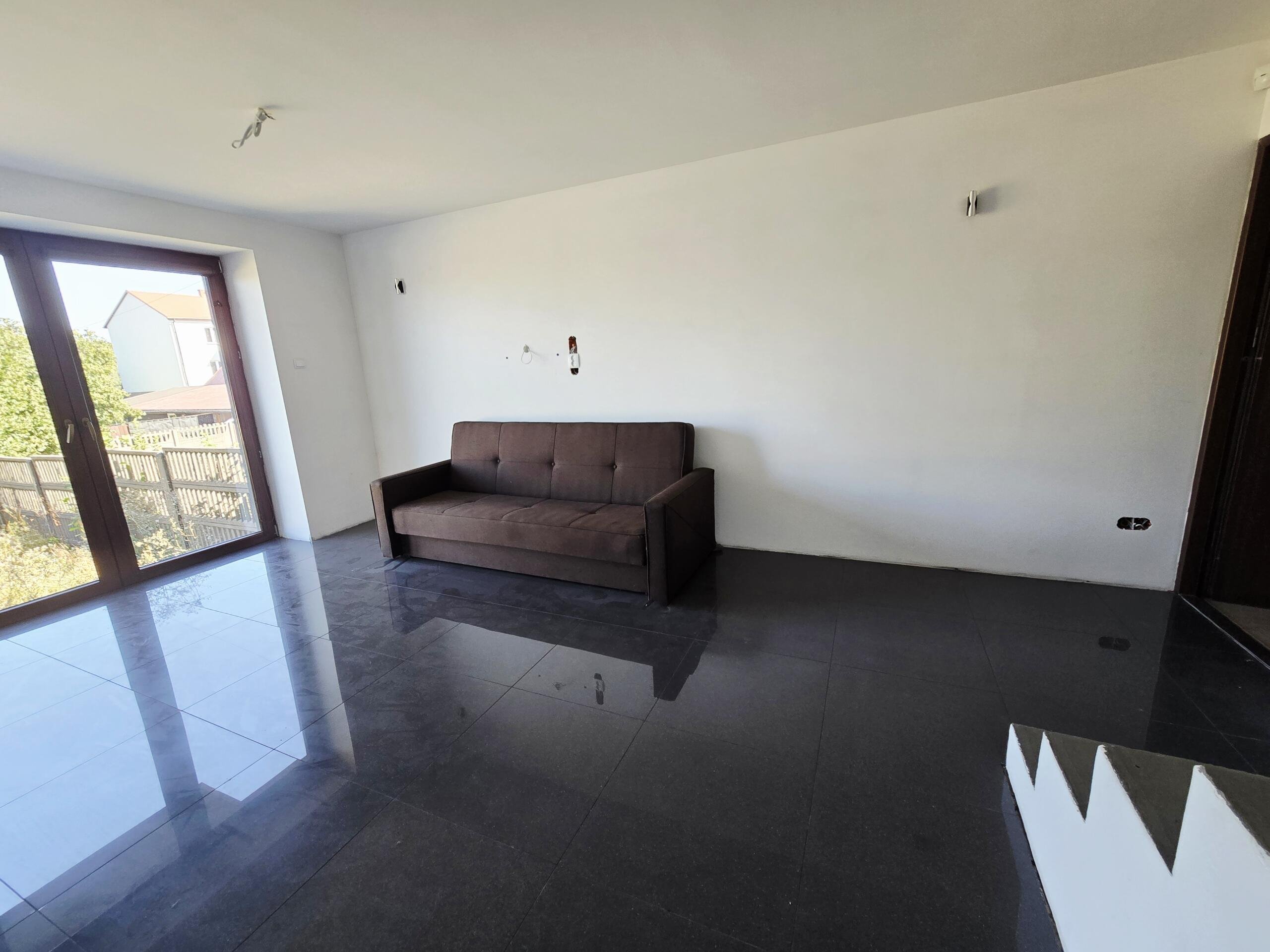 2 DOMY + ZABUDOWA GOSPODARCZA + 1,45 HA | NIESTACHÓW | BLISKO KIELC