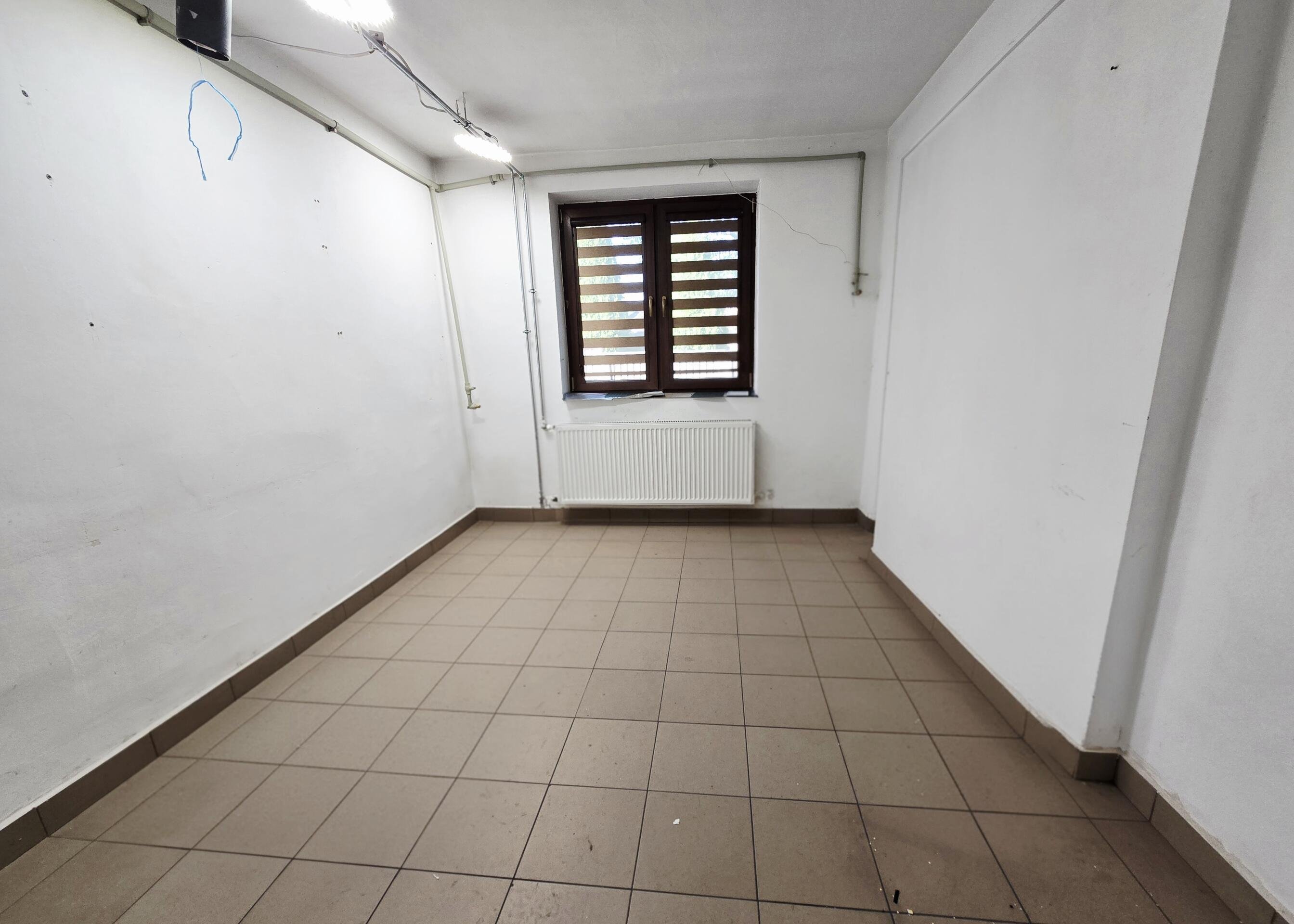 2 DOMY + ZABUDOWA GOSPODARCZA + 1,45 HA | NIESTACHÓW | BLISKO KIELC