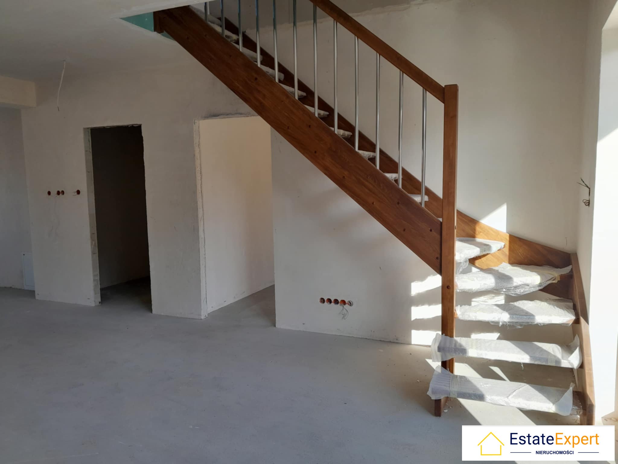 Okazja nowoczesny apartament z poddaszem w stanie deweloperskim 5000zł/m2