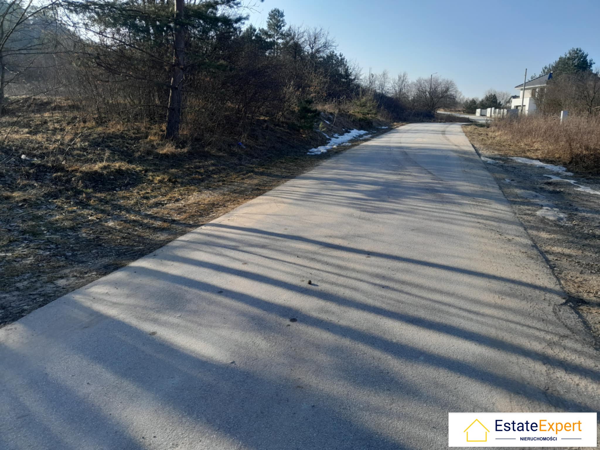 Wyjątkowy Dom Jednorodzinny w Mójczy – Bezpośrednio nad Rzeką Lubrzanką!
