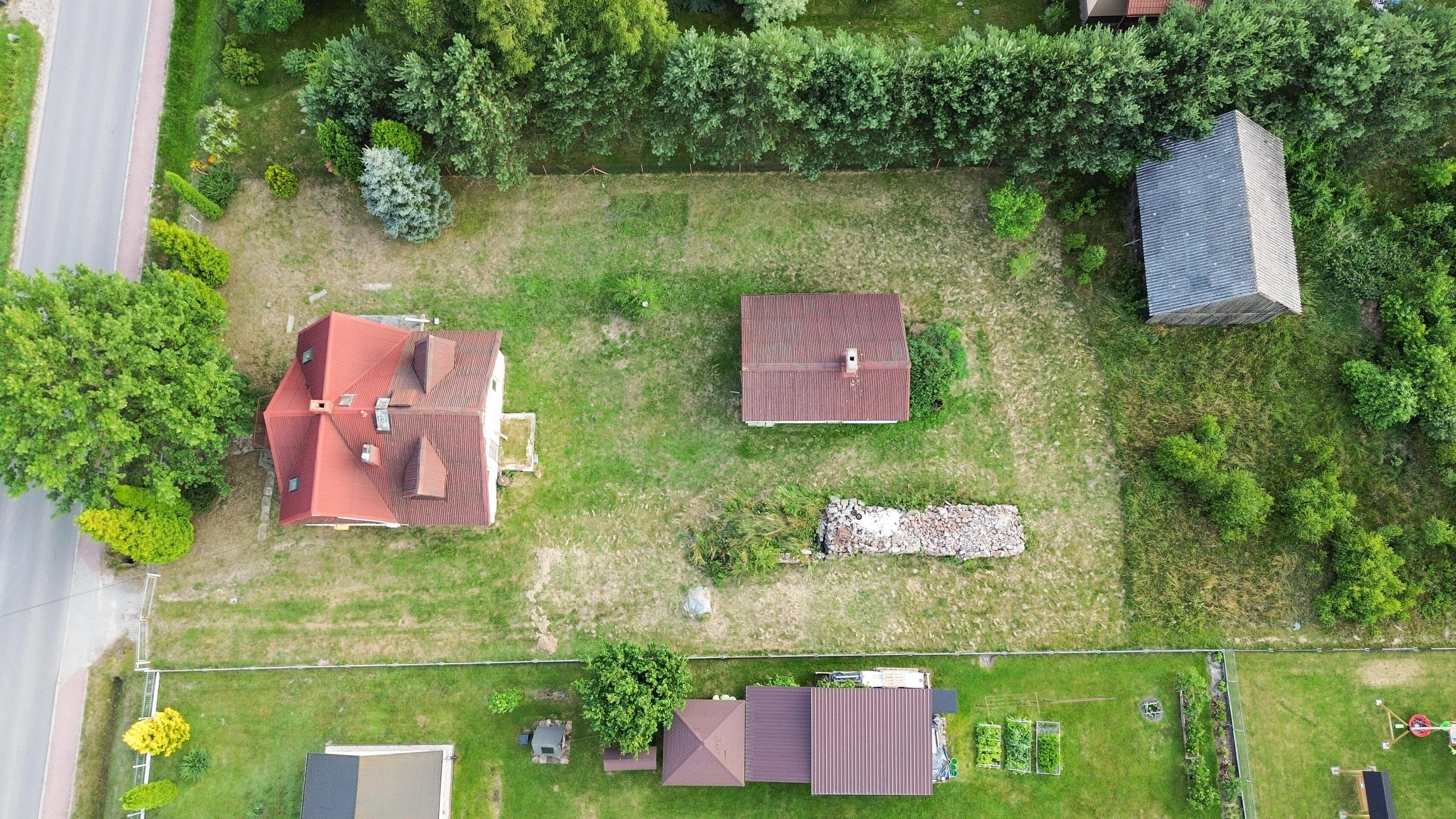 Na sprzedaż dom do remontu Tumlin-Osowa duża działka 2931 m²