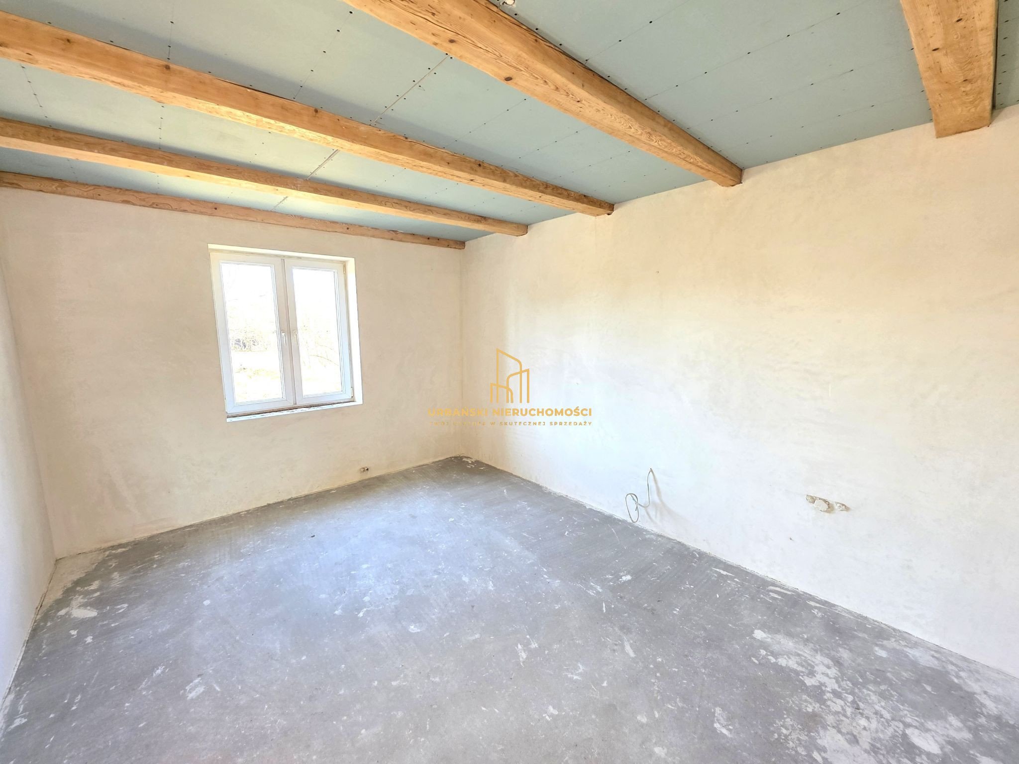 ^^REZERWACJA^^Dom w Piekoszowie w stanie deweloperskim na działce 972 m²