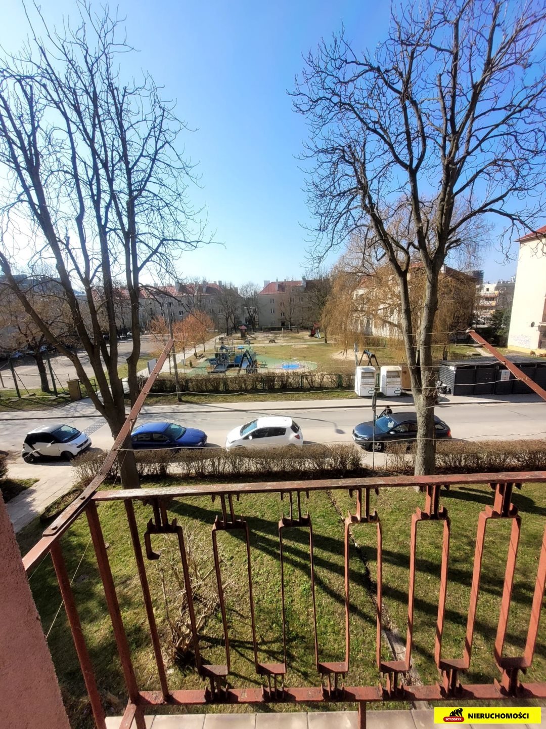 49 m²z potencjałem na 3 pokoje| Balkon|1 piętro