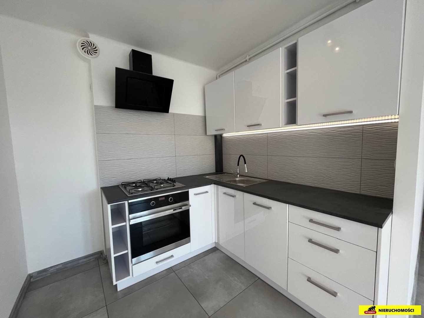 2 pokoje 37,1m2 po remoncie, KSM Inwestycja