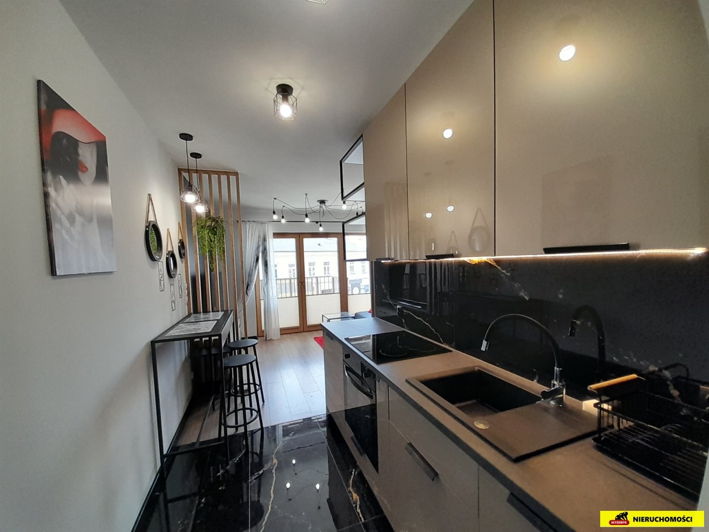 2 pokoje|31m2|IX wieków|Scisłe centrum|wysoki stan