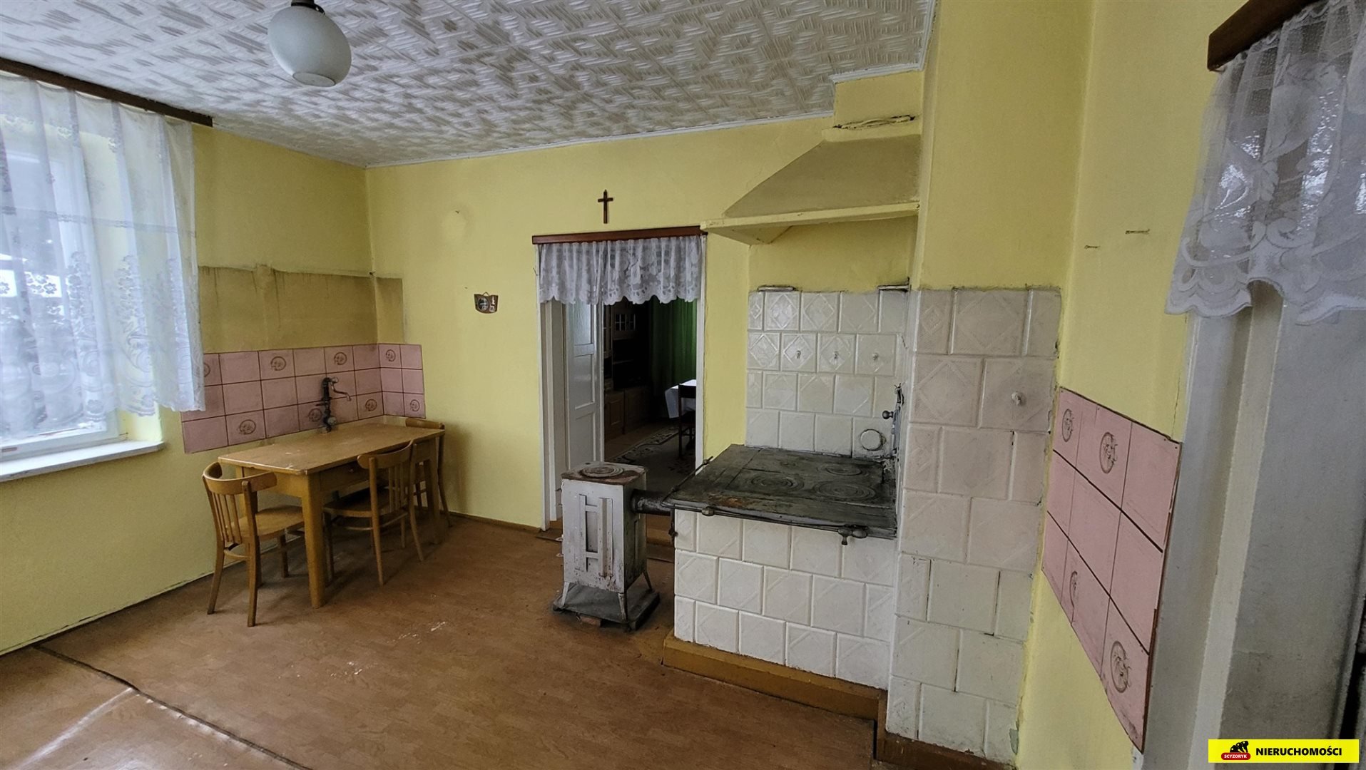 Dom wolnostojący Ostrów 75m2, gm. Krasocin.