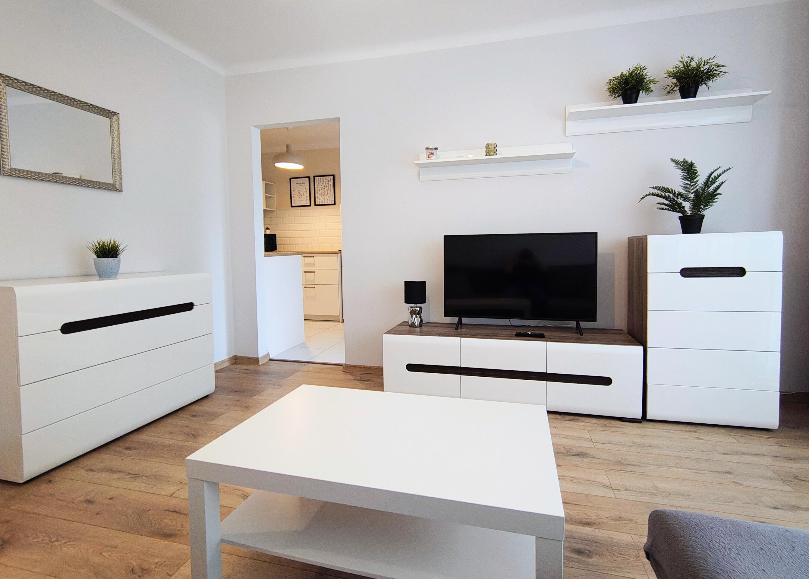 43,31 m² |PO GENERALNYM REMONCIE | W PEŁNI UMEBLOWANE | UL. WARSZAWSKA
