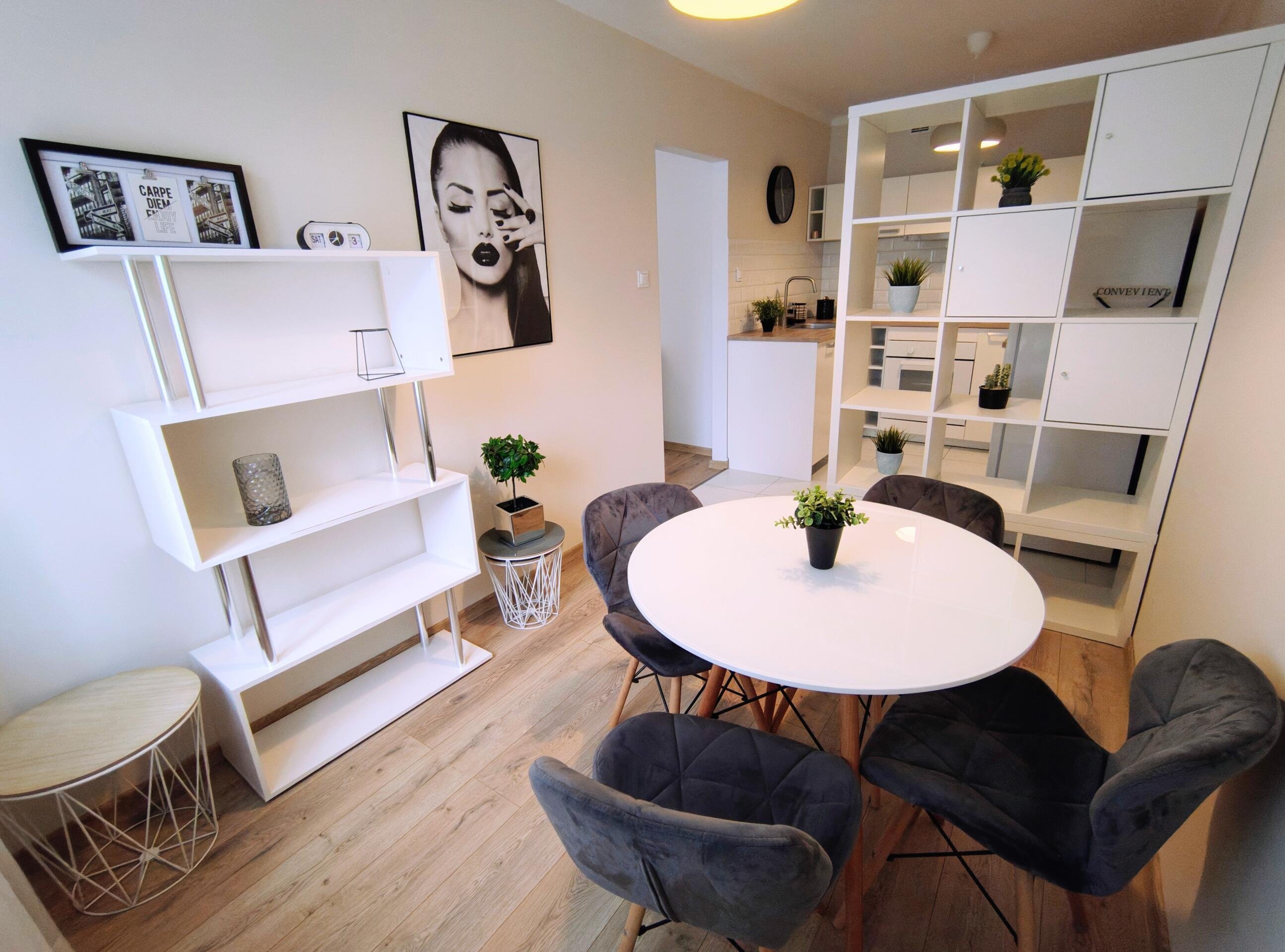 43,31 m² |PO GENERALNYM REMONCIE | W PEŁNI UMEBLOWANE | UL. WARSZAWSKA
