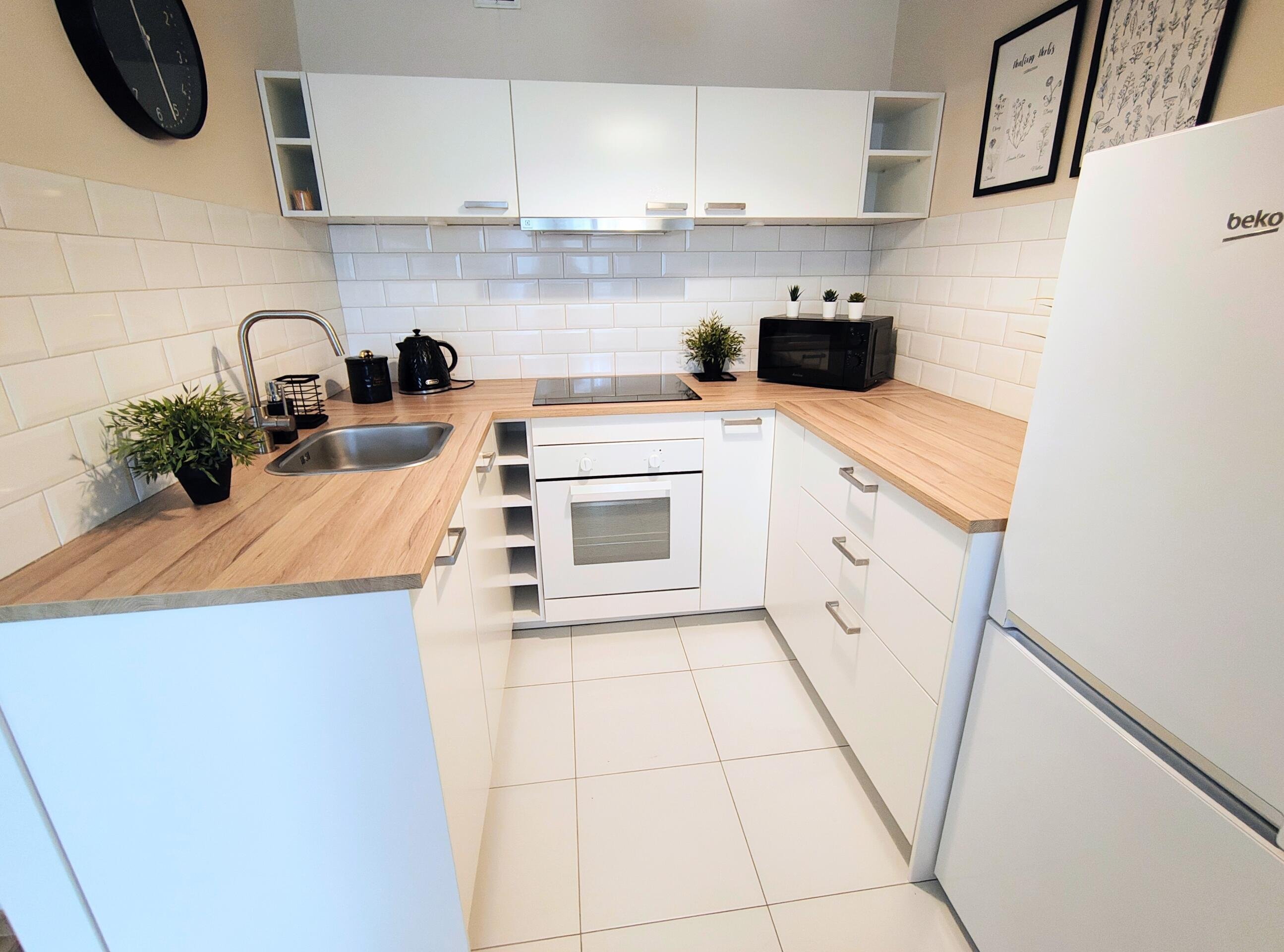 43,31 m² |PO GENERALNYM REMONCIE | W PEŁNI UMEBLOWANE | UL. WARSZAWSKA