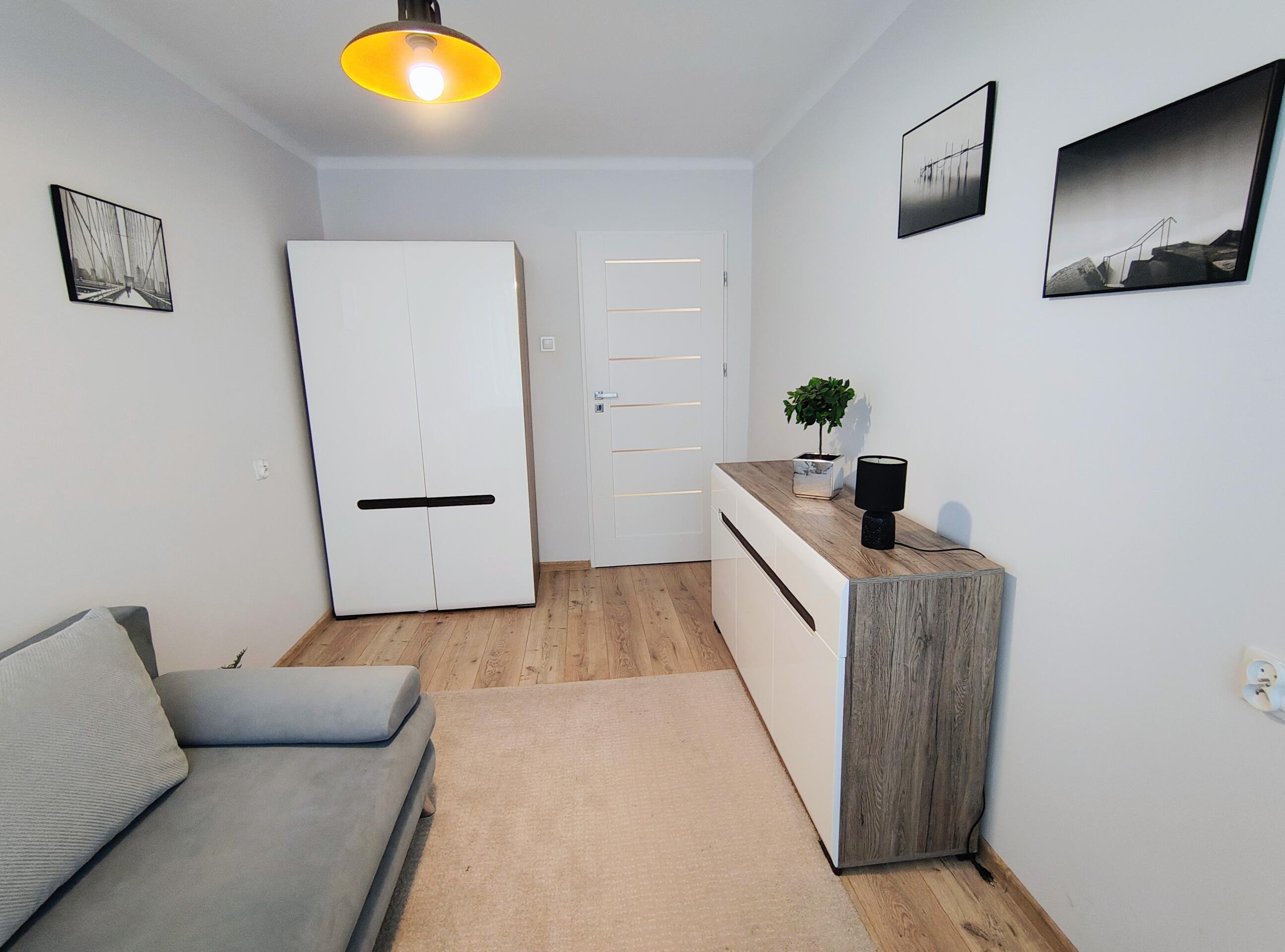 43,31 m² |PO GENERALNYM REMONCIE | W PEŁNI UMEBLOWANE | UL. WARSZAWSKA