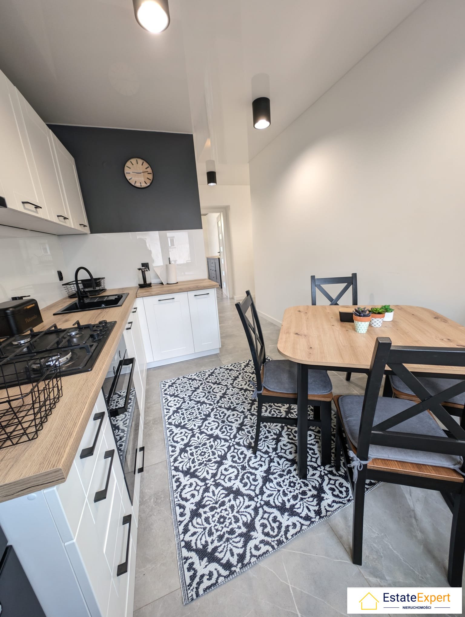 Twoje miejsce na Szydłówku – 2 pokoje z balkonem 52 m²