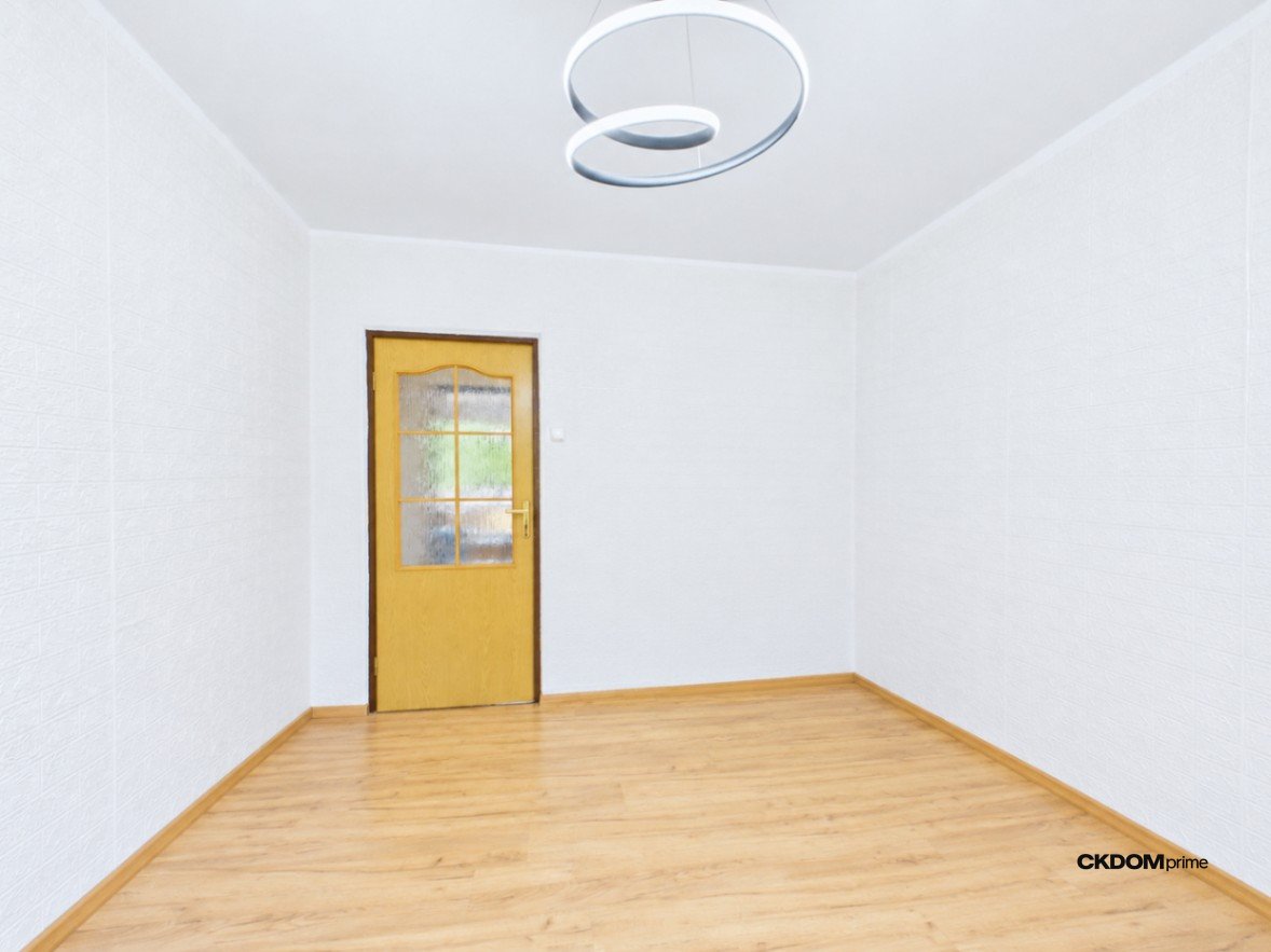3 POKOJE MICHAŁÓW / Duży Balkon / Niski Czynsz / Korytarz Lokatorski