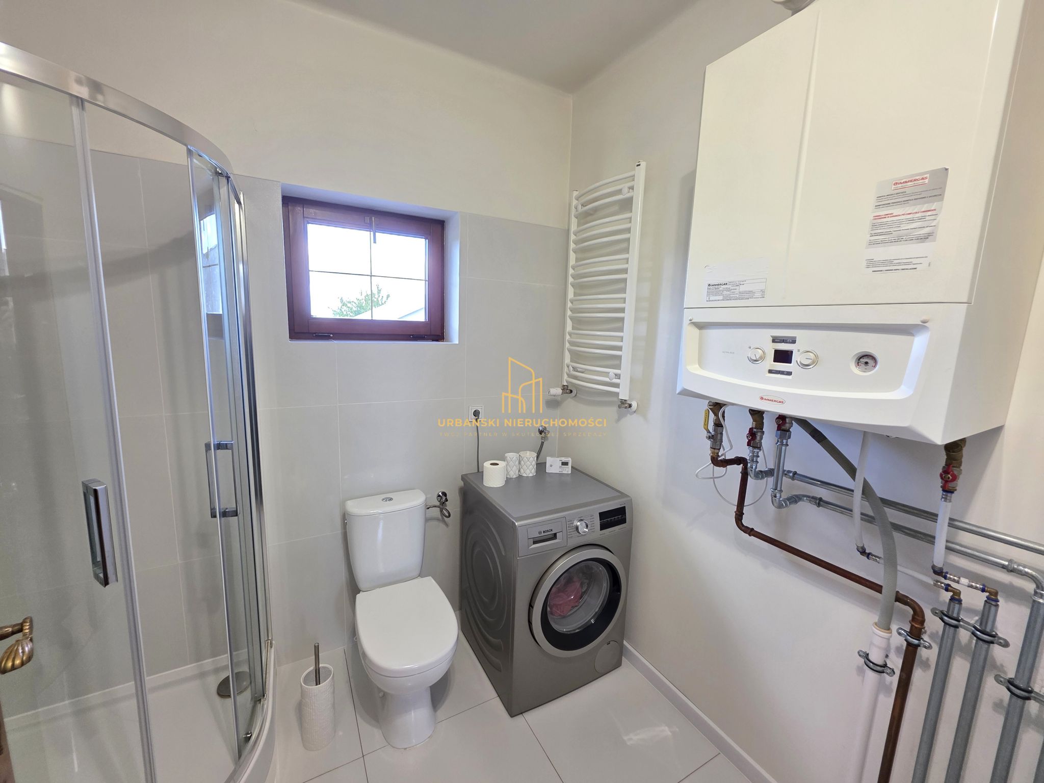 Dom na sprzedaż – Tokarnia, gmina Chęciny | 230 m² | 7 pokoi | działka 4900 m²