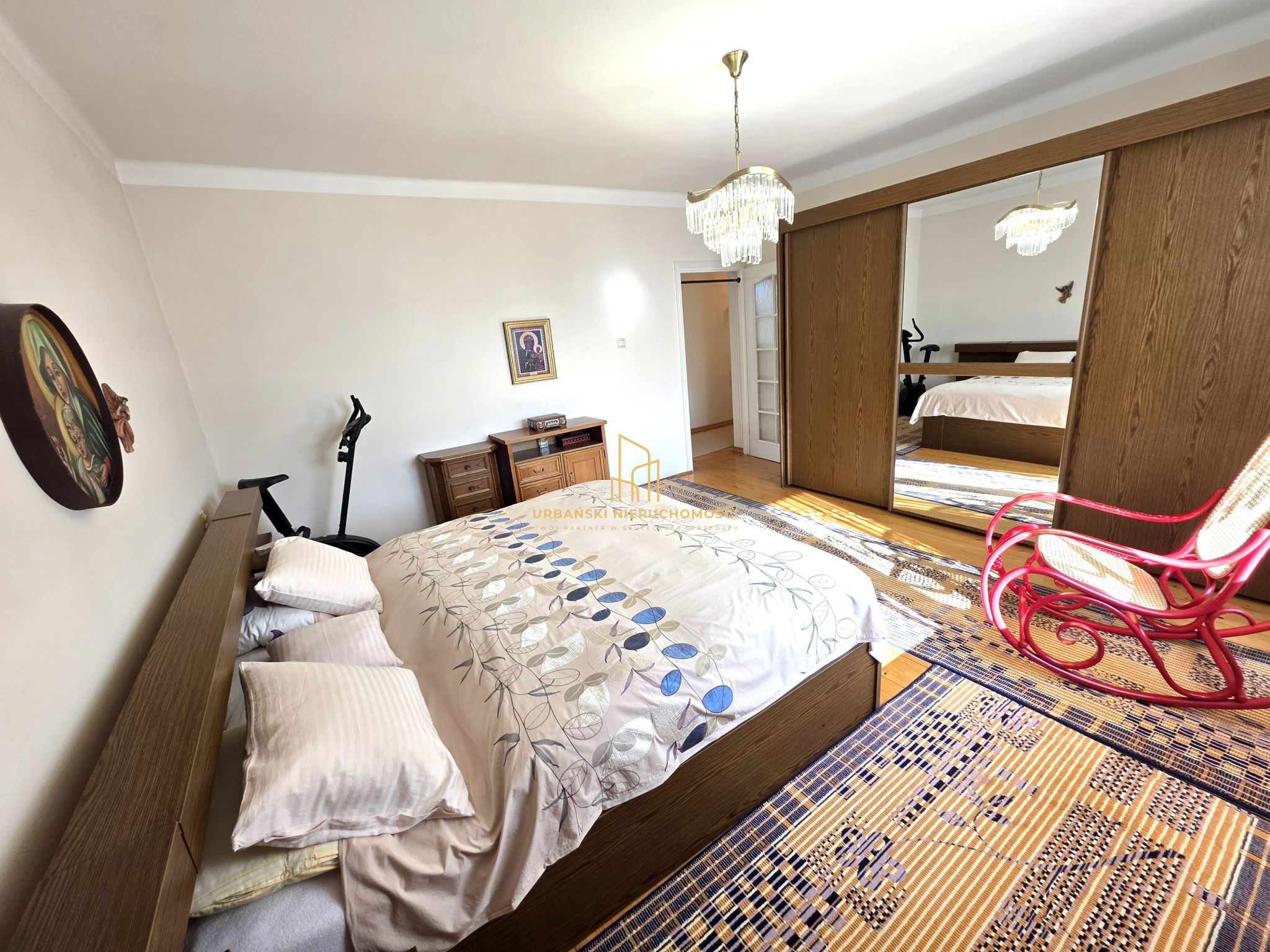 Dom na sprzedaż – Tokarnia, gmina Chęciny | 230 m² | 7 pokoi | działka 4900 m²