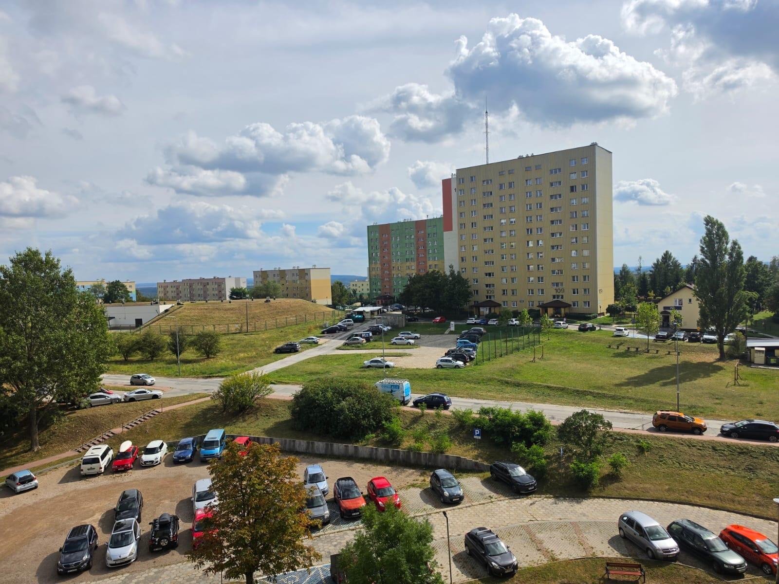 Na sprzedaz 3 pokoje 63m do remontu os Na Stoku