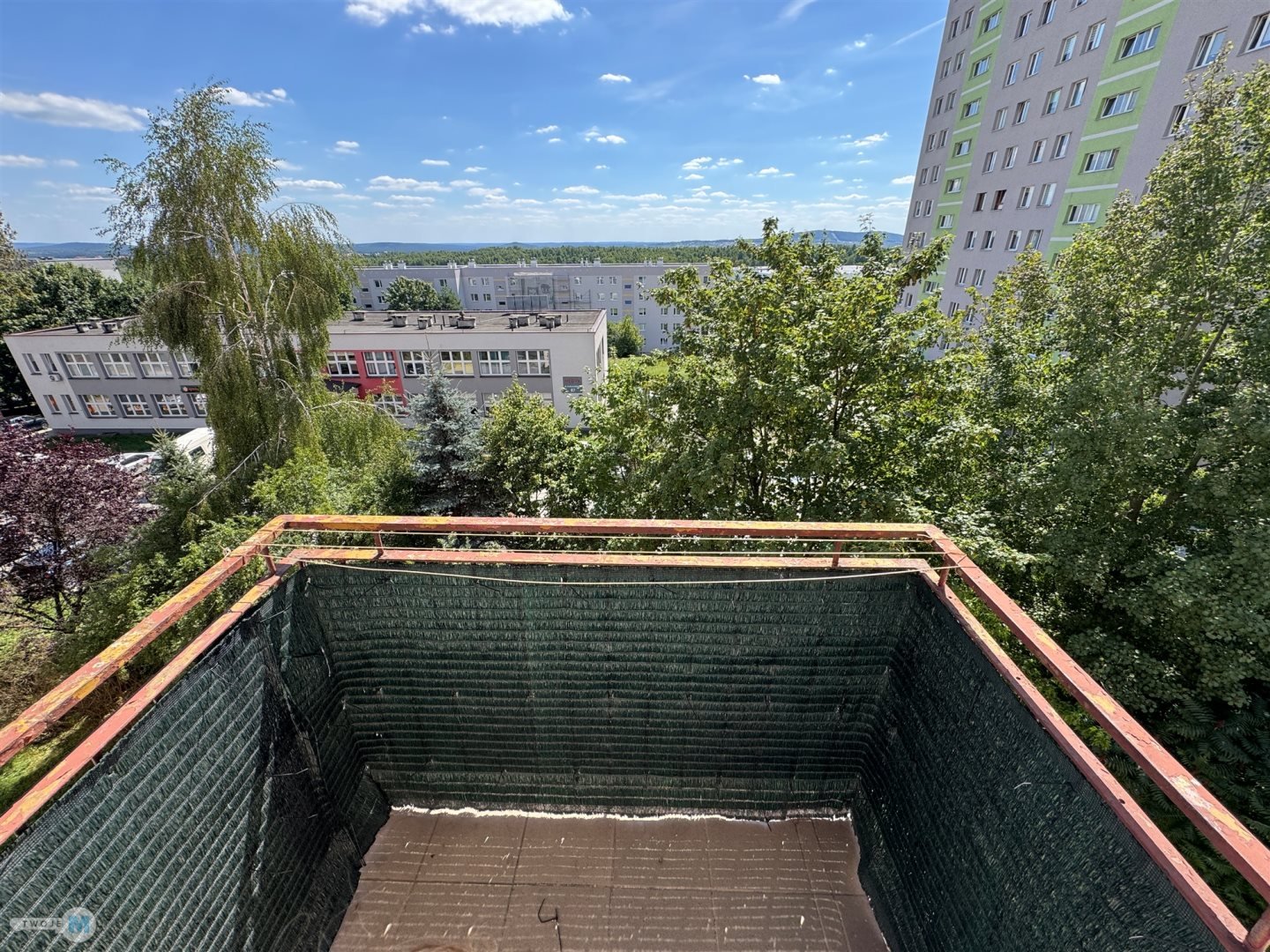 3 pokoje / Do odświeżenia / Os.Świętokrzyskie