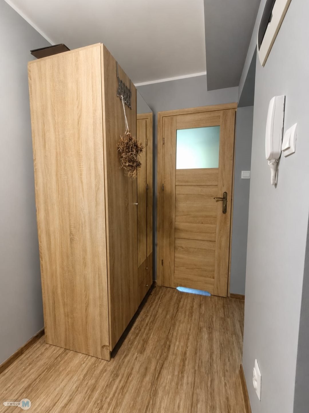 3 pokoje, 2 piętro, duży balkon, po remoncie
