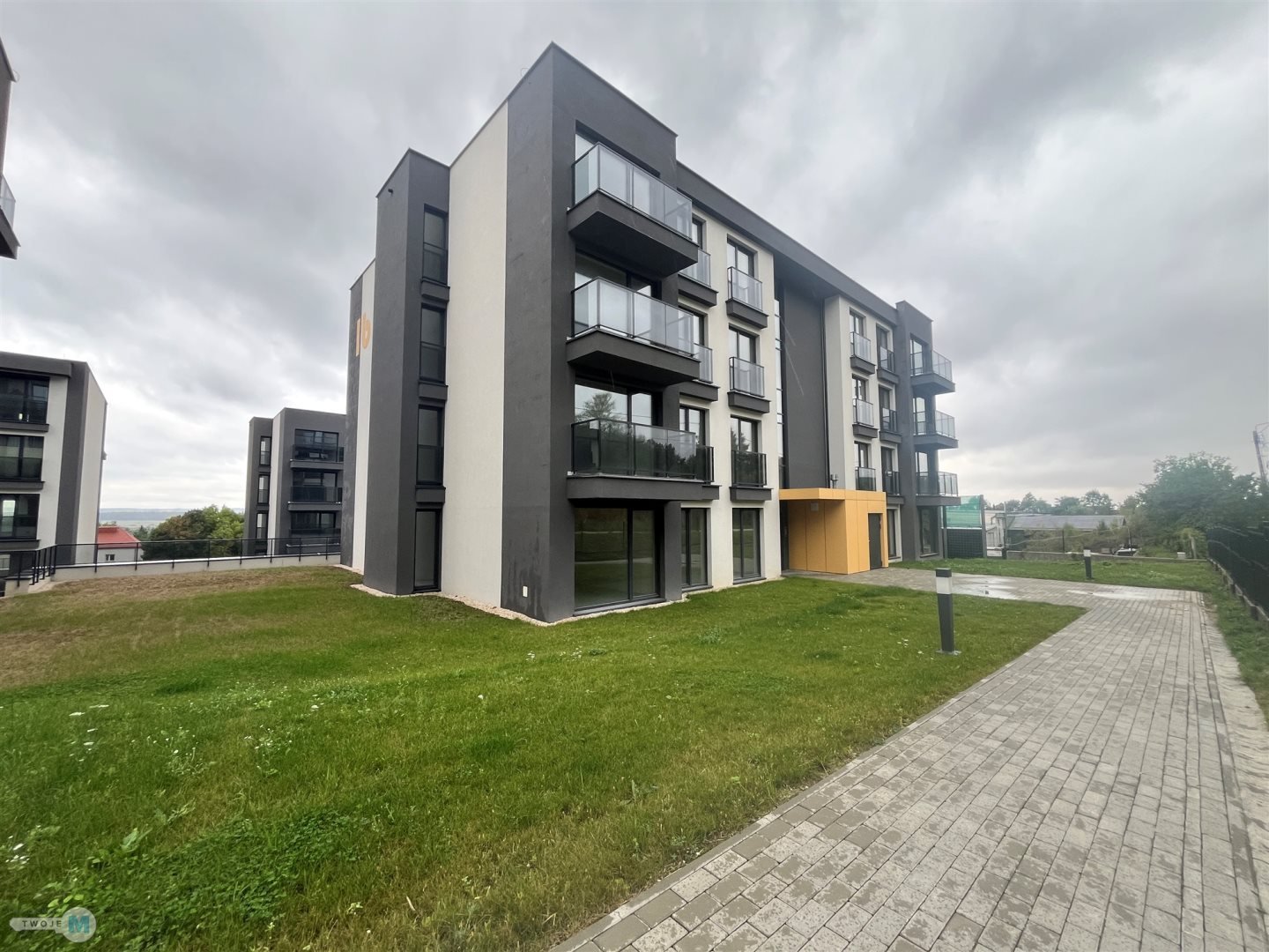 4 pokojowe mieszkanie w Apartamentowcu Pińczów