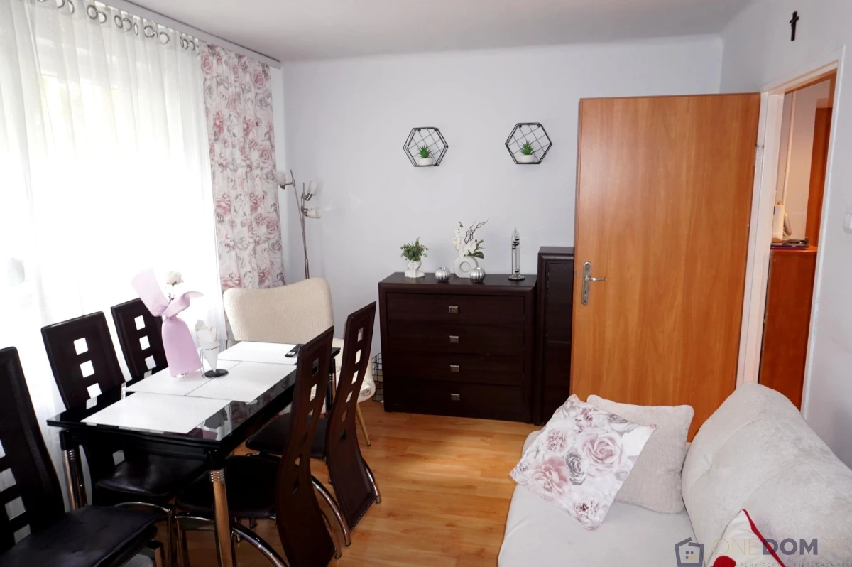 Mieszkanie 3 pokojowe, Starachowice ul. Kościelna