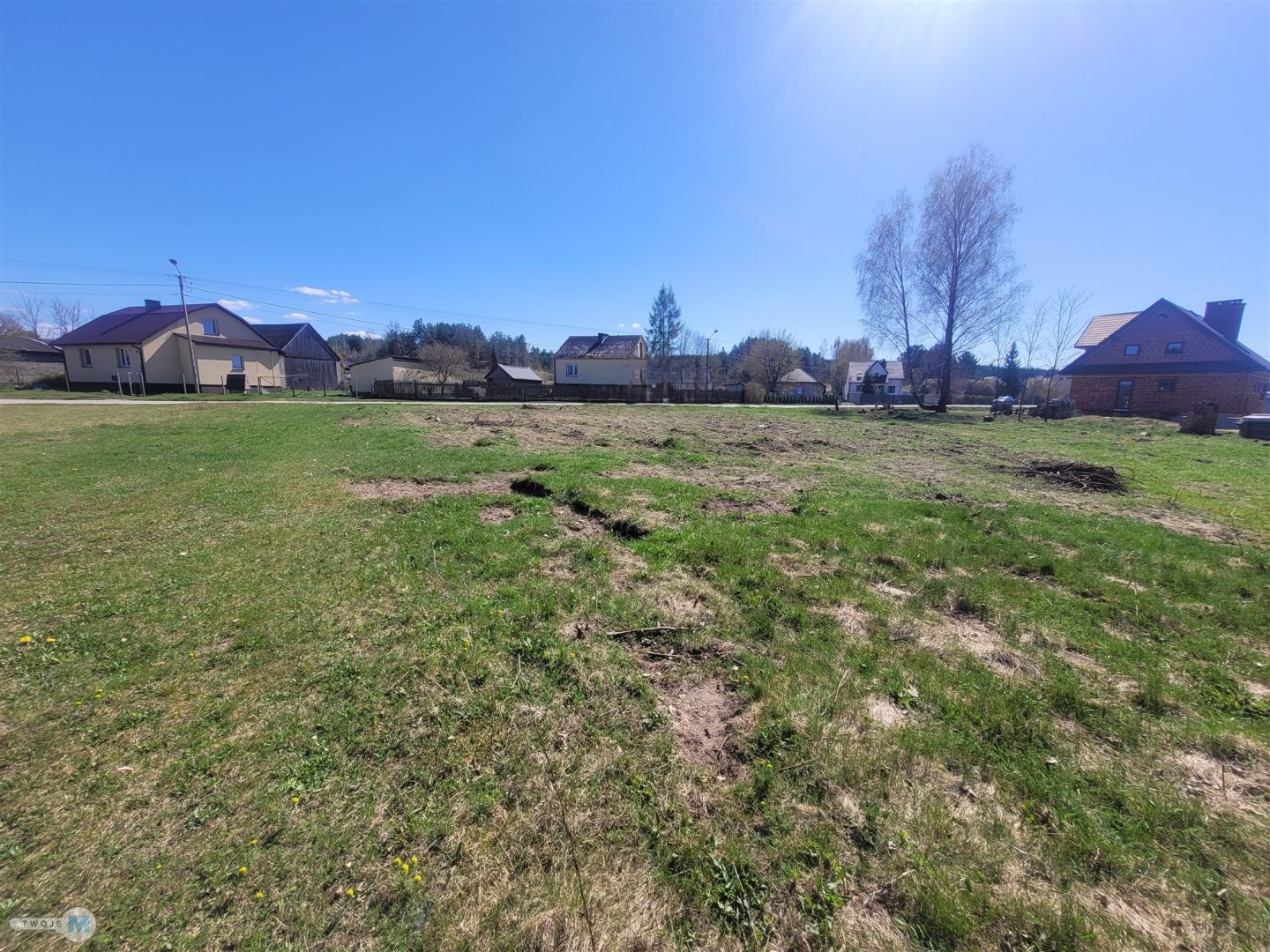 Duża, urokliwa działka budowlana 22 km od Kielc.
