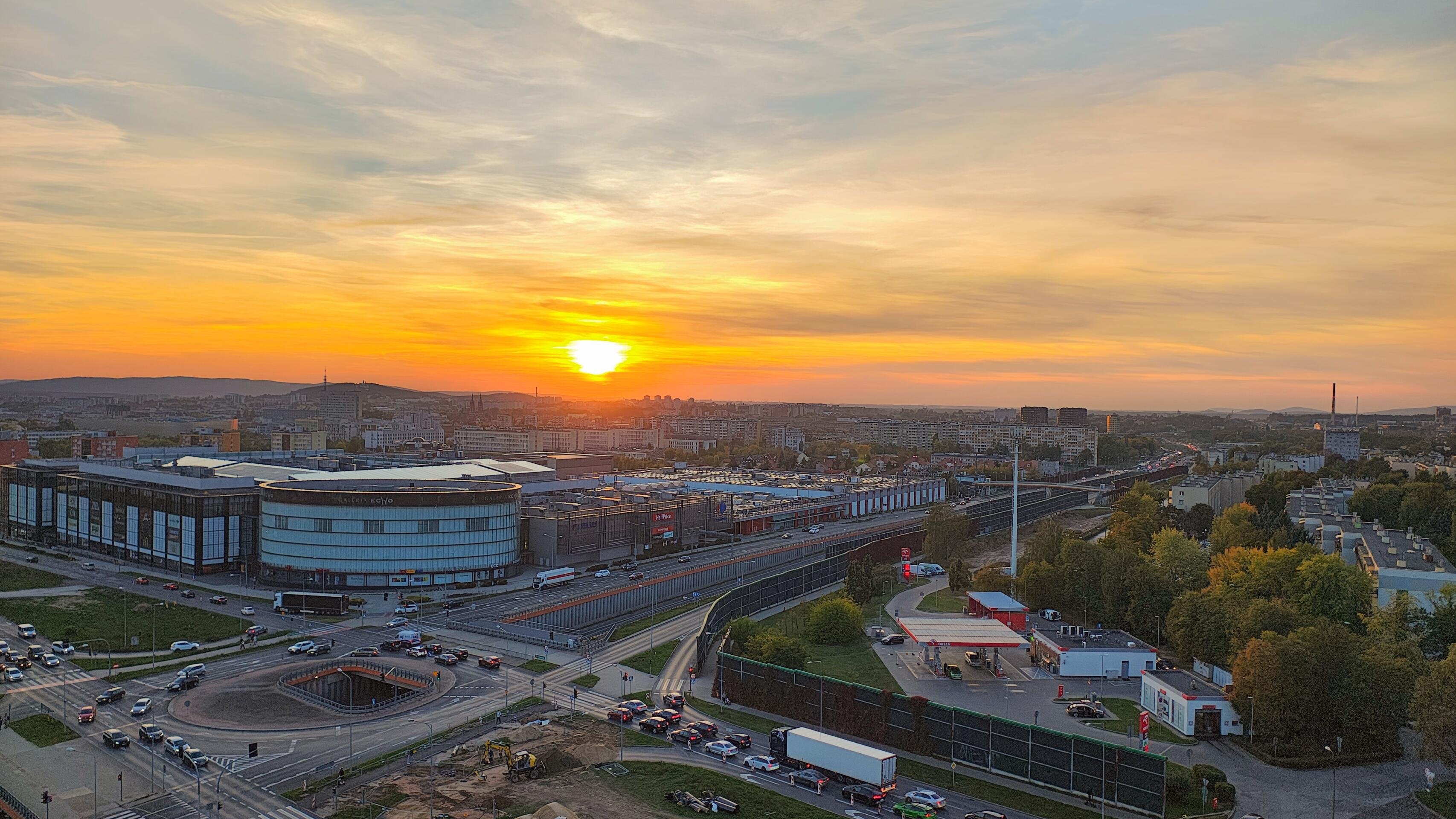 Sky Trust | 2 pokoje | Panoramiczny widok | Garaż | Klimatyzacja