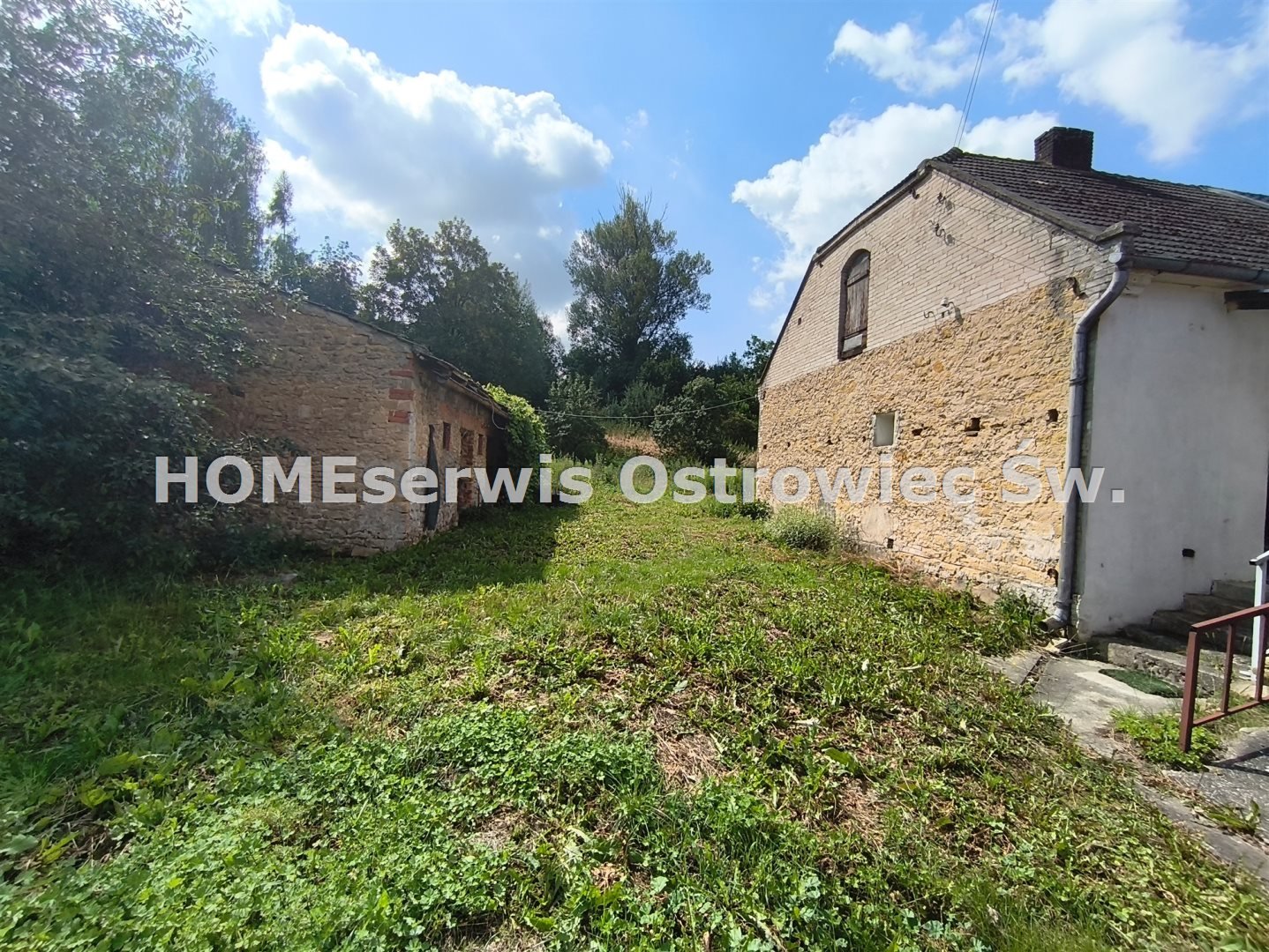 Dom na sprzedaż Ćmielów 66 m2 działka 1593 m2