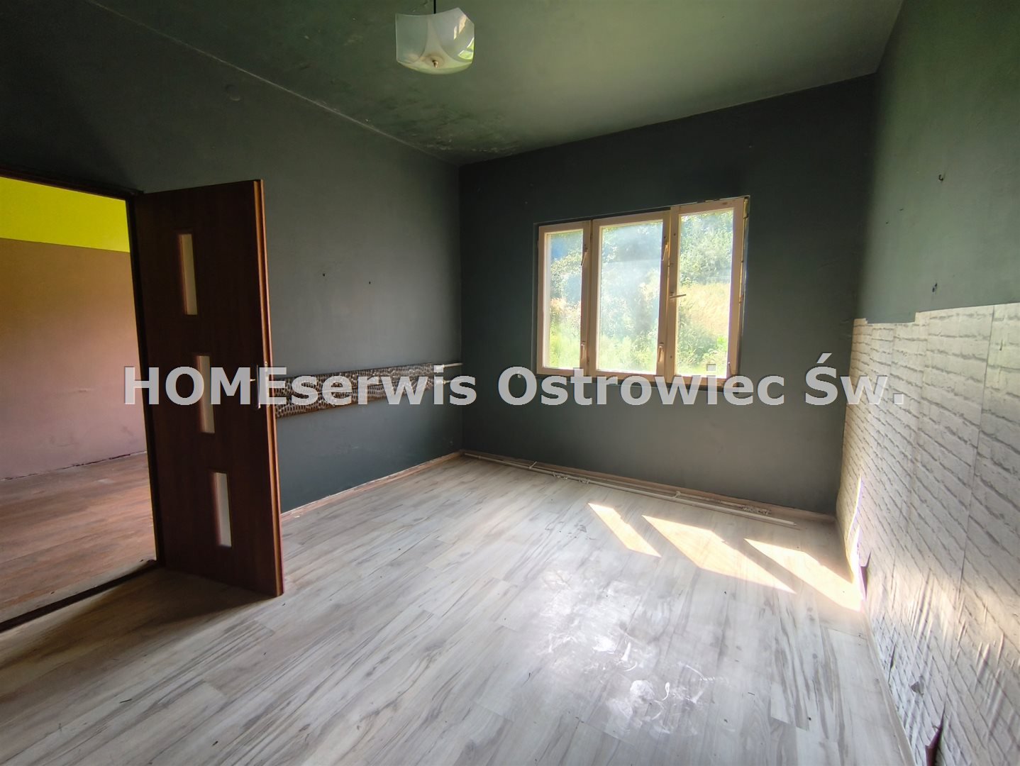 Dom na sprzedaż Ćmielów 66 m2 działka 1593 m2