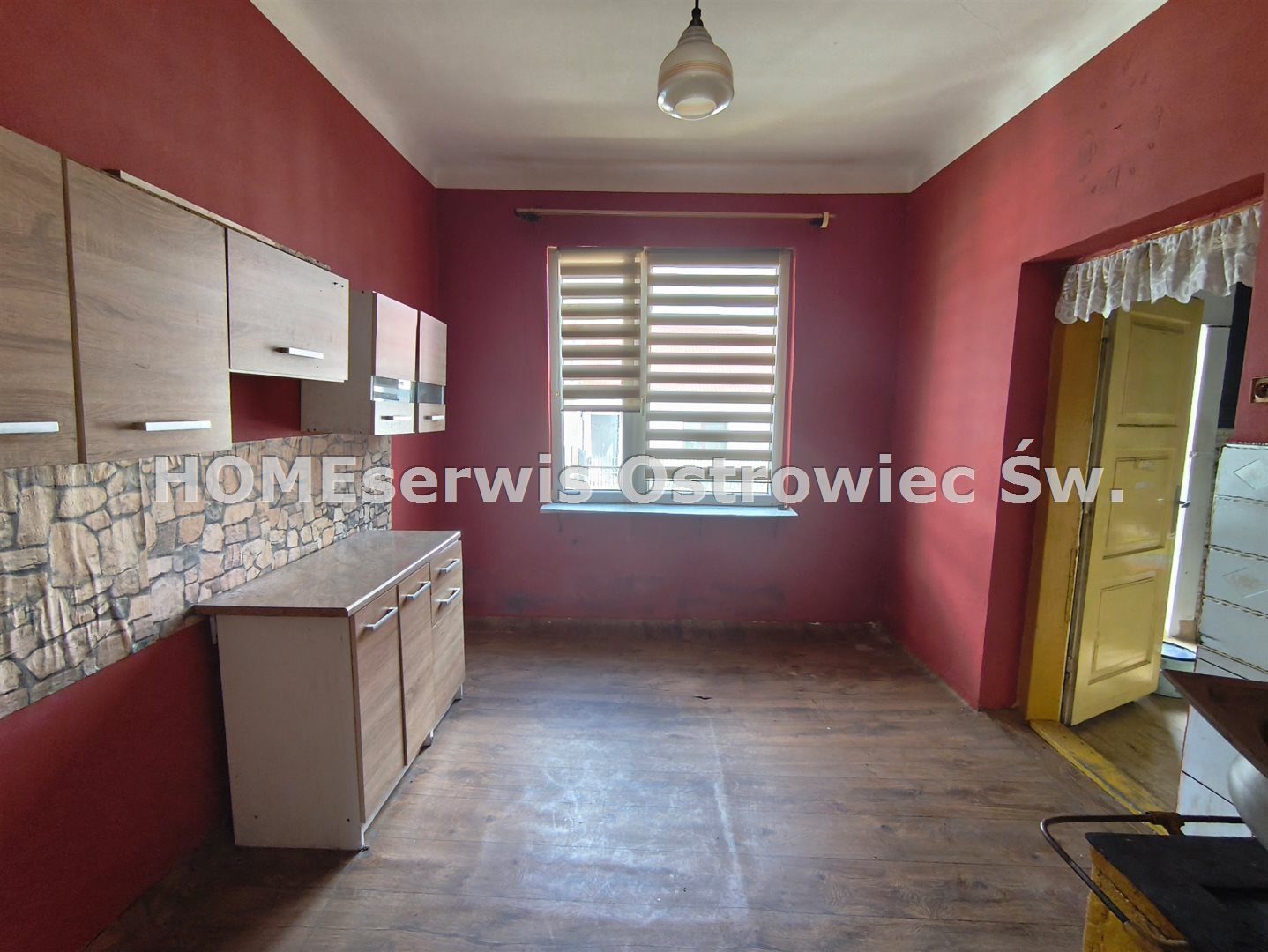 Dom na sprzedaż Ćmielów 66 m2 działka 1593 m2