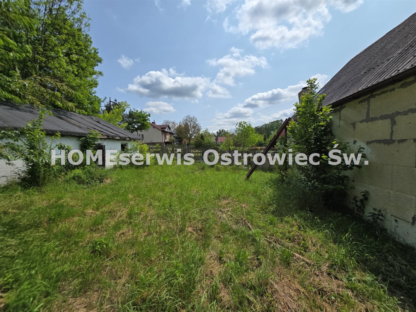 Dom 45 m2 na działce 3253 m2 Janik k/Ostrowca
