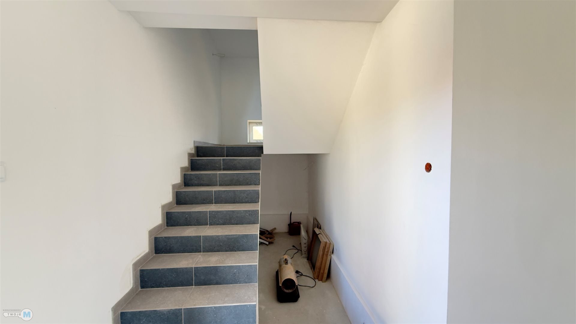 Dom, który możesz wykończyć po swojemu-240 m²
