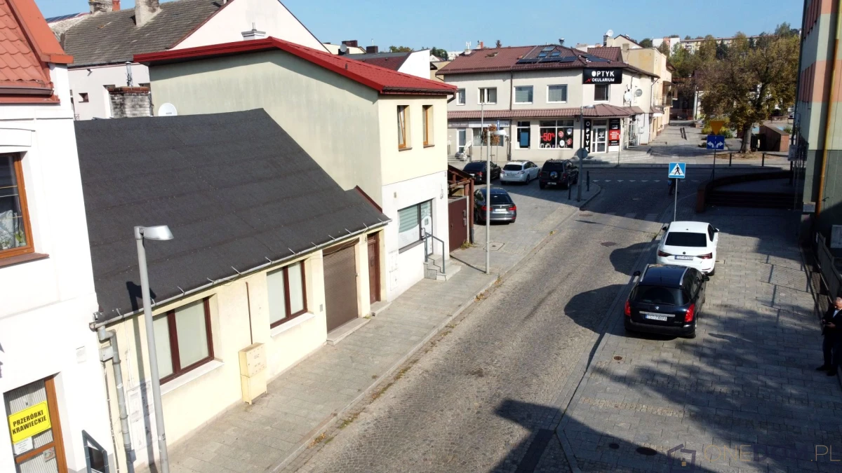 Budynek mieszkalno-usługowy, Starachowice ul.Krótka