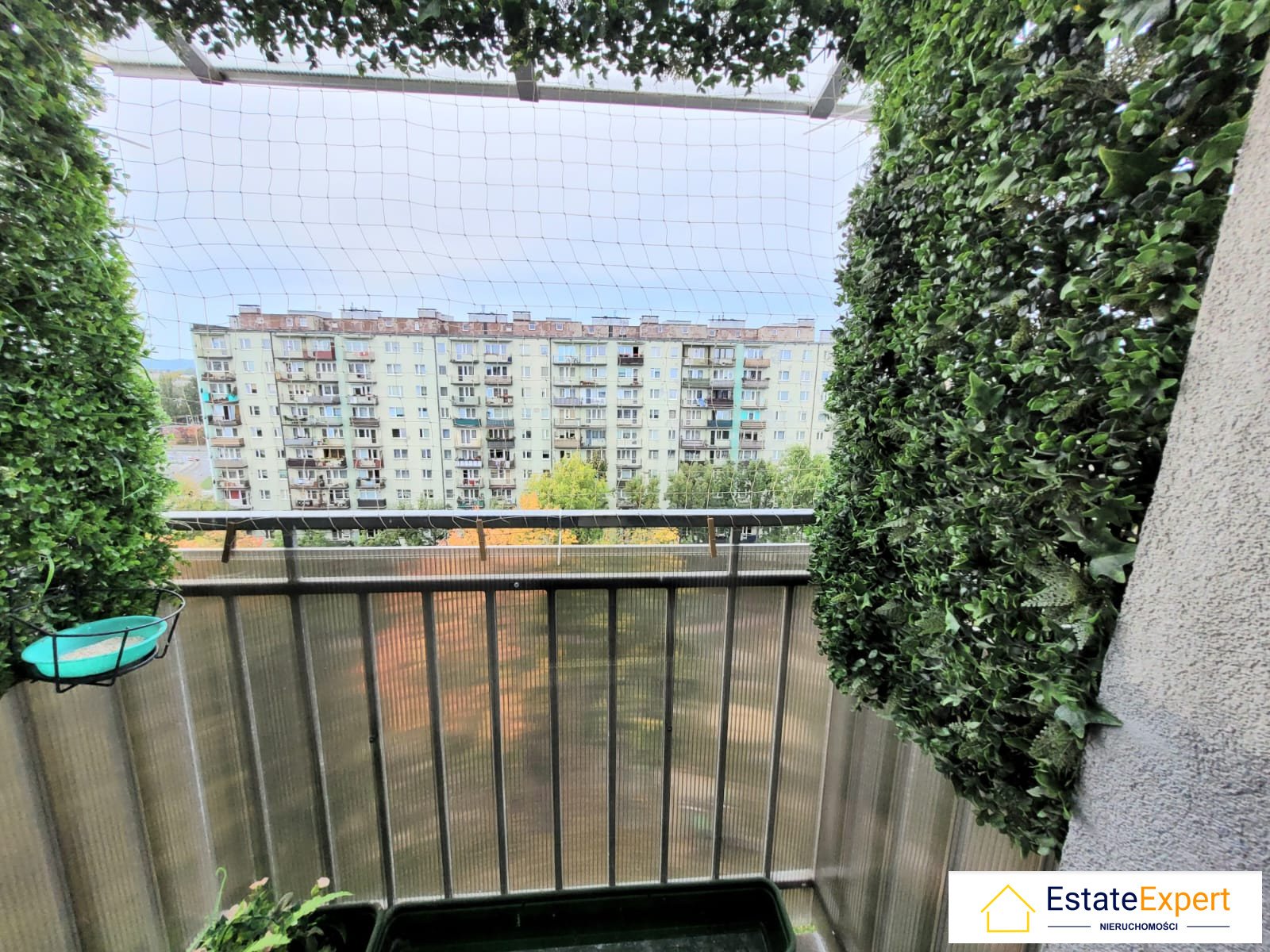 MIESZKANIE 46,7 M² | 2 POKOJE | 10. PIĘTRO | BALKON | KARCZÓWKOWSKA