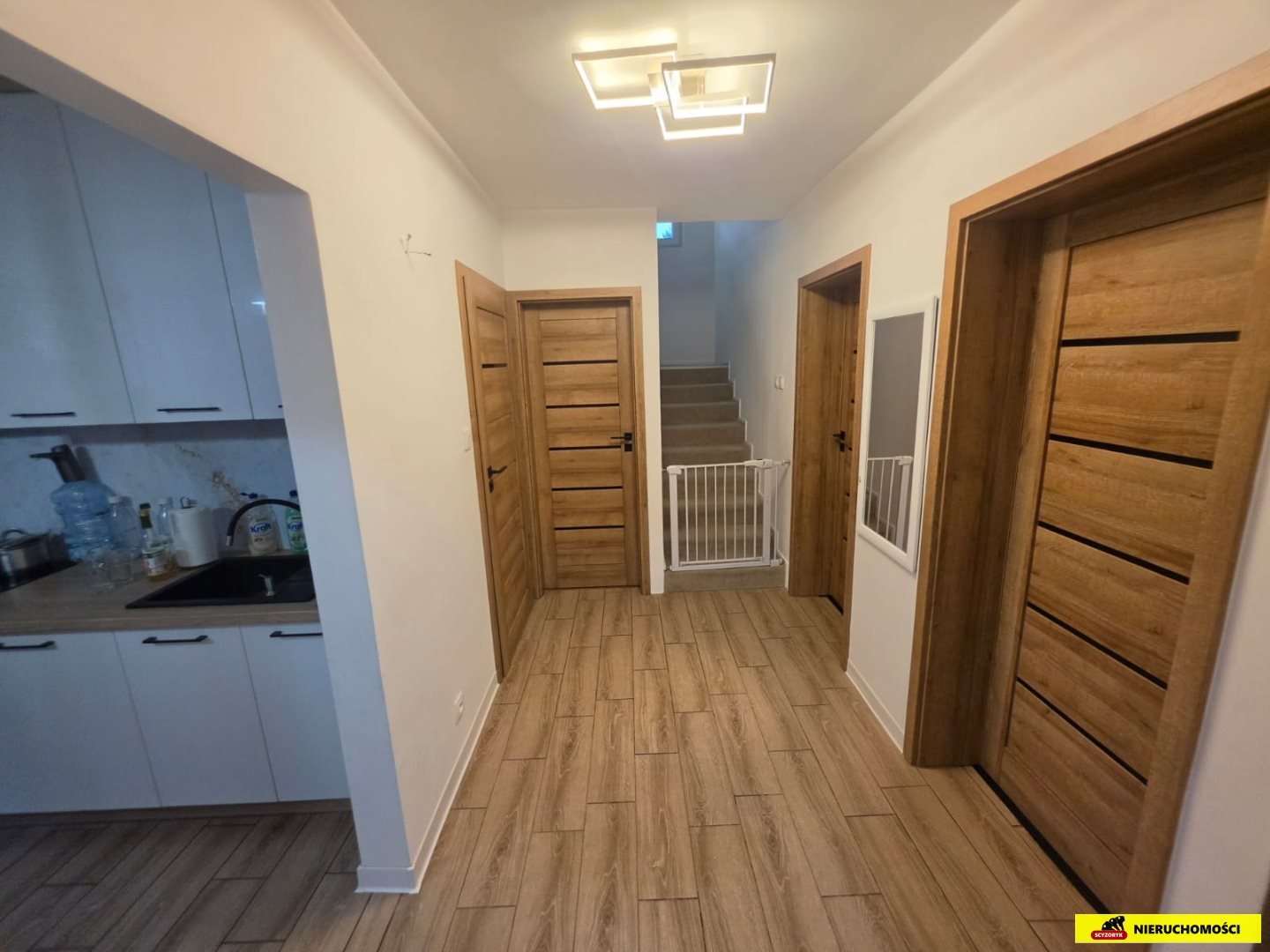 Dom 5 pokoi, 129m2 Garaz,Duża działka Borków Zalew