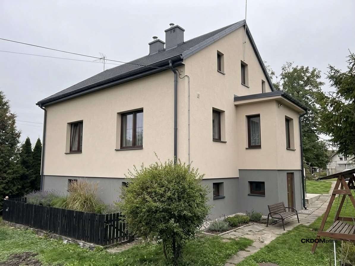 Dom z potencjałem i urokliwą działką – SKOTNIKI DUŻE 80 m²