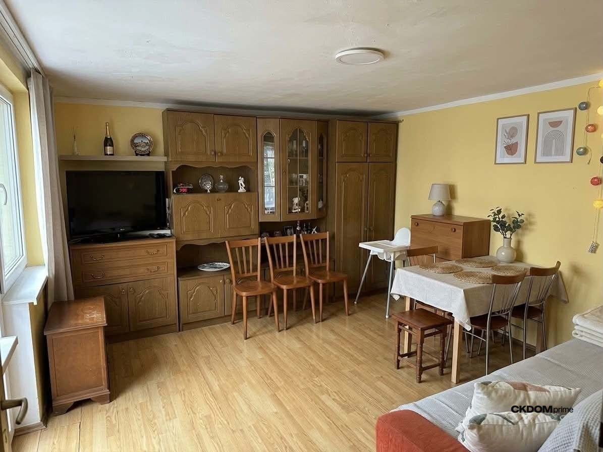 Dom z potencjałem i urokliwą działką – SKOTNIKI DUŻE 80 m²