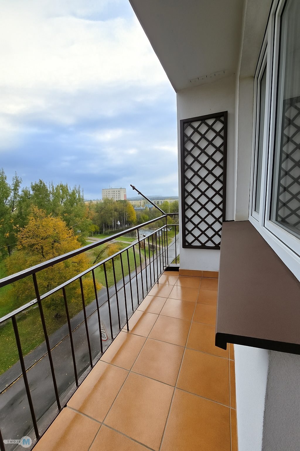 3 pokoje, Uroczysko, loggia, 6100 zl/m2