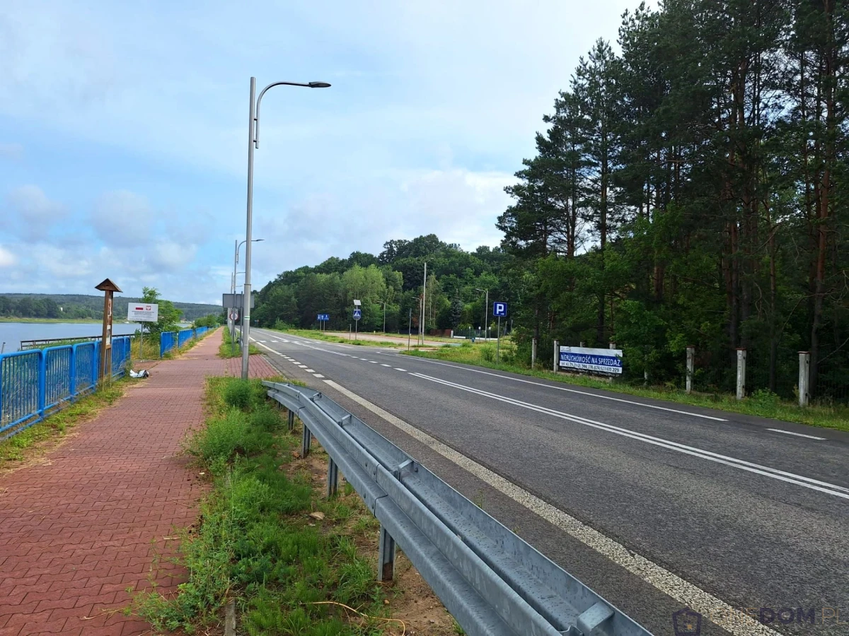 Działka inwestycyjna nad zalewem w Brodach ul. Starachowicka