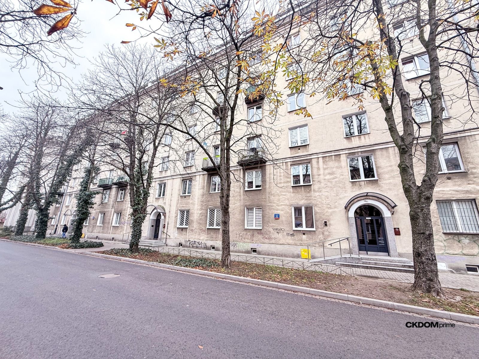 Klimatyczna kawalerka 34,1 m² w kamienicy
