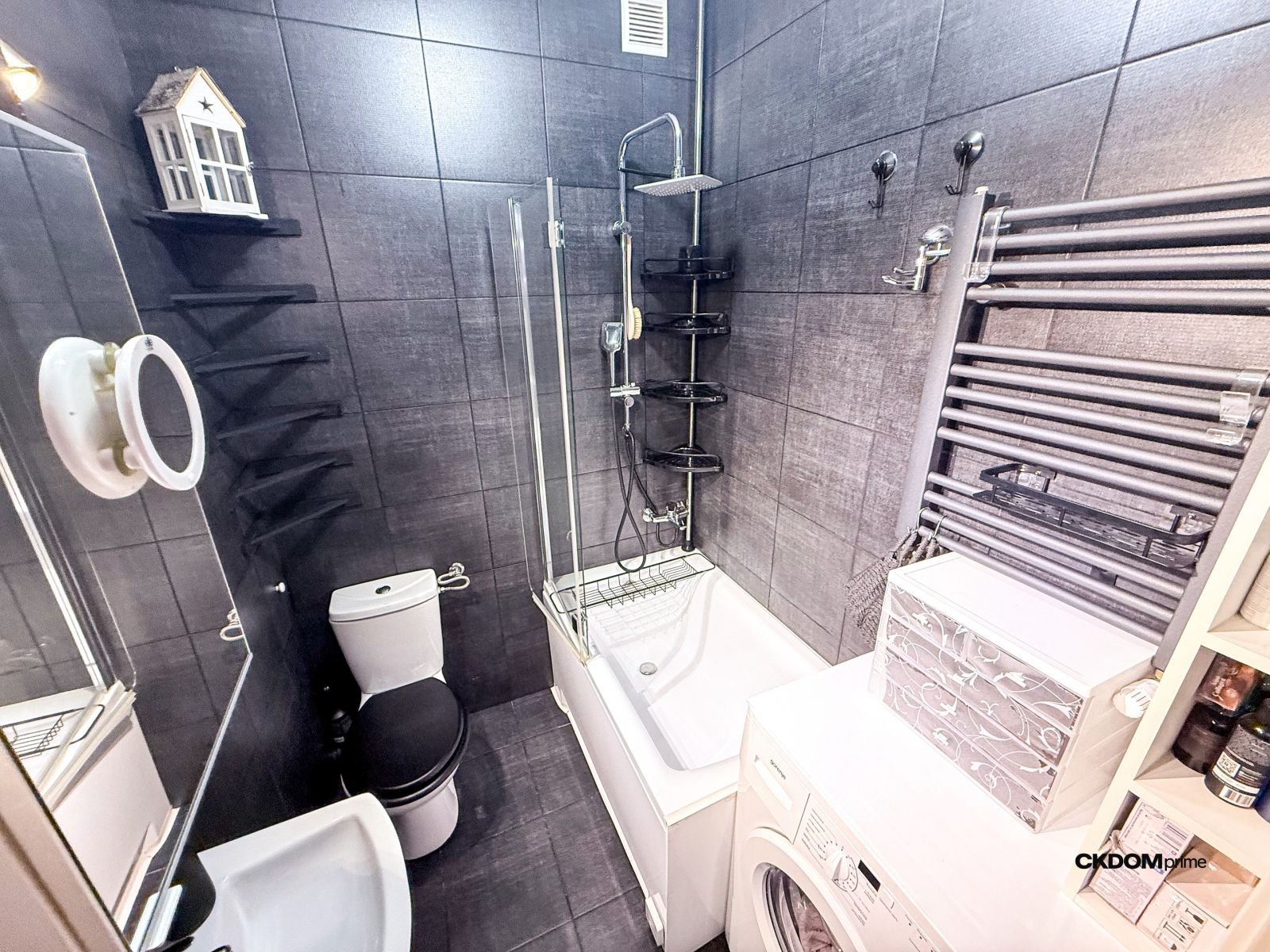 Klimatyczna kawalerka 34,1 m² w kamienicy