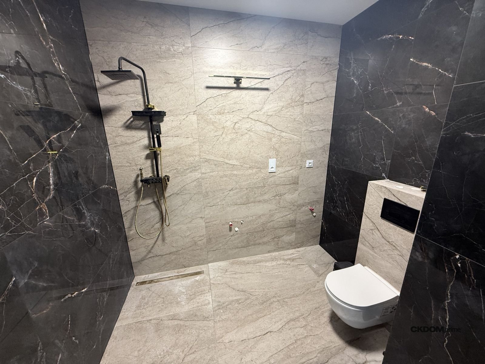 Plaza Tower II | 56,12 m² | klimatyzacja | garaż