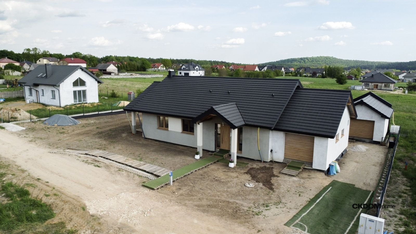 Dom parterowy 145 m² z działką 1189 m², Szewce, gm. Nowiny