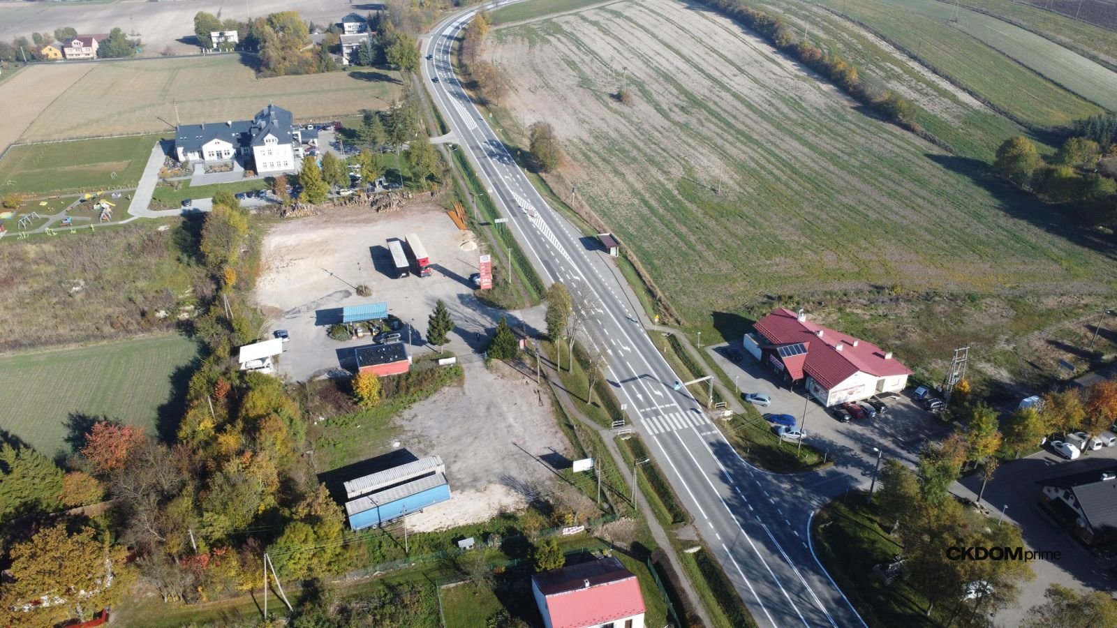 Stacja benzynowa z możliwością rozwoju StrzeżówII